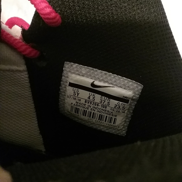 NIKE AIR FORCE 1 HIGH 07 LV8 - Picture 12 of 12